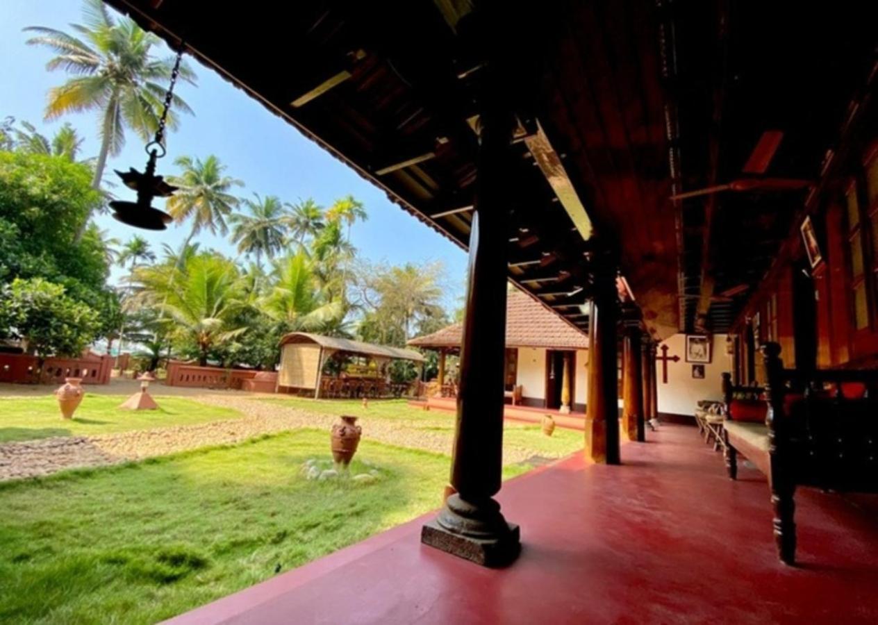 Emerald Isle Alappuzha Extérieur photo